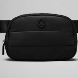 NWT Lululemon Everywhere Belt Bag “Wunder Puff”